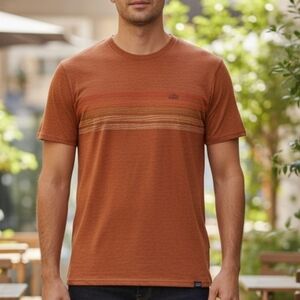 Patagonia Men's Cap Cool Daily Graphic Shirt Size Medium Orange